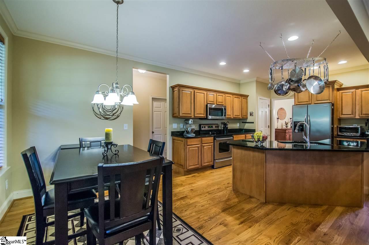 622 Phillips Road Greer, SC 29650 - Photo 7 of 36 Gallery Image 7