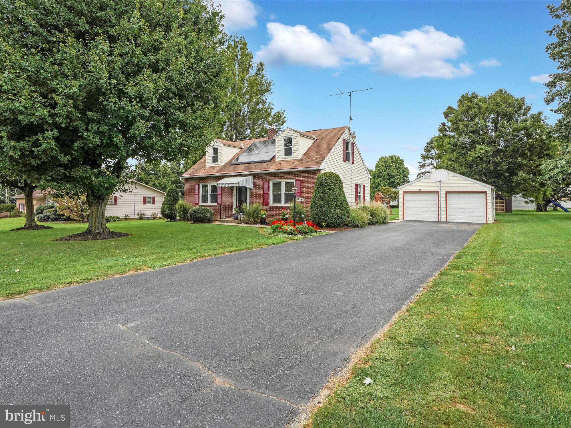 1935 Lancaster Road Manheim, PA 17545 - Photo 3 of 26 Detached two car garage