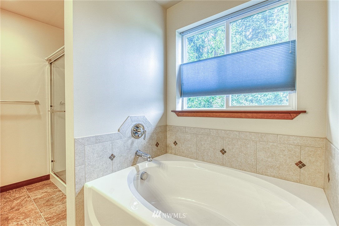 27 161st Place Southeast, Unit 12 Bothell, WA 98012 - Photo 14 of 29
