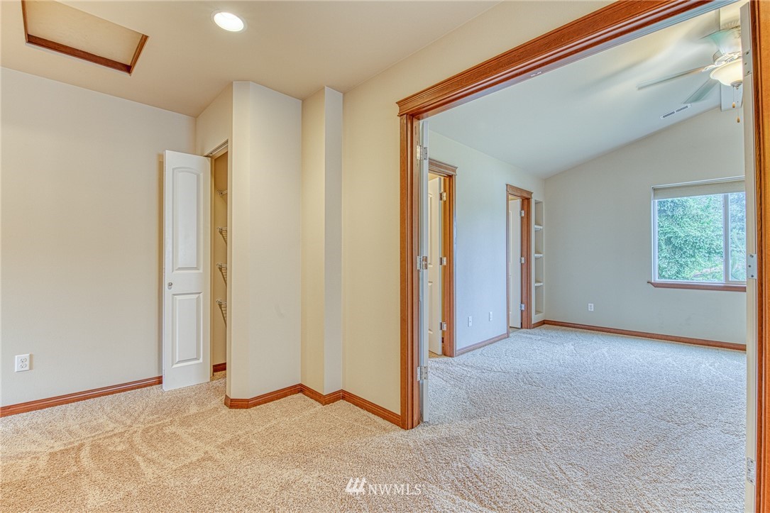 27 161st Place Southeast, Unit 12 Bothell, WA 98012 - Photo 10 of 29