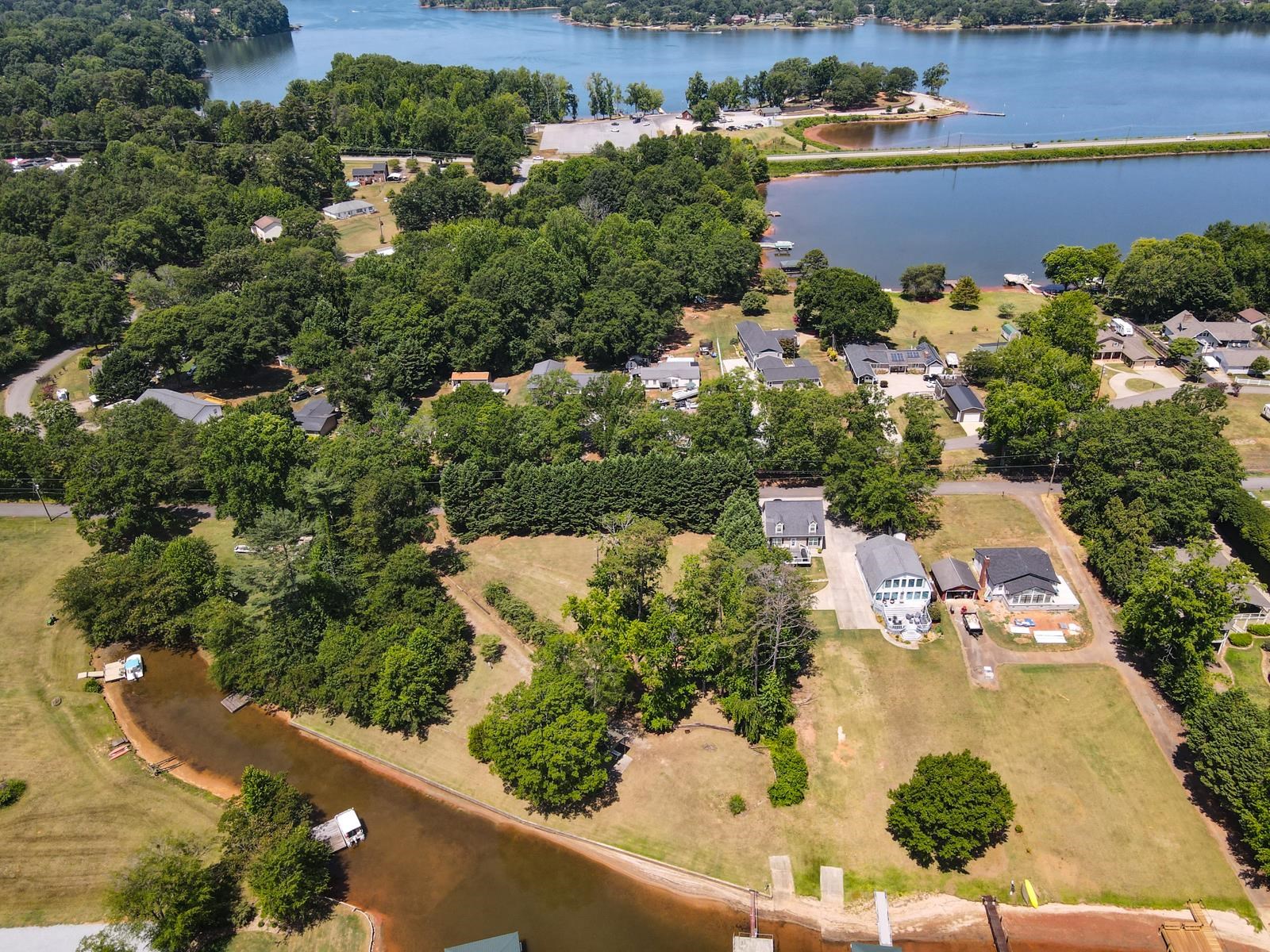322-326 Crow Road Inman, SC 29349 - Photo 24 of 28