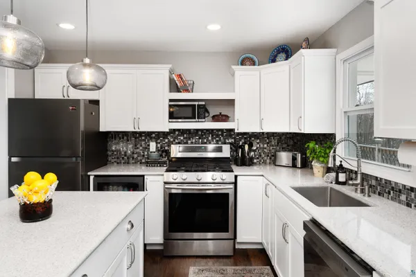 $455,500 | 4528 Solway Road, Hermantown, MN 55811