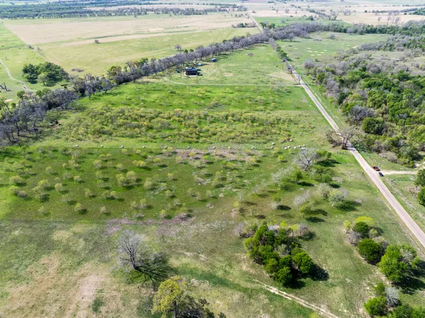 $275,000 | 2041 County Road 429, Rockdale, TX 76567