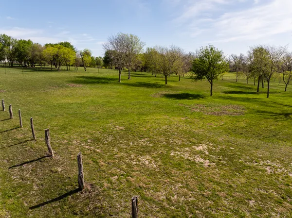 $275,000 | 2041 County Road 429, Rockdale, TX 76567