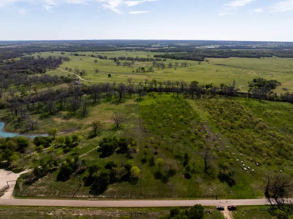 $275,000 | 2041 County Road 429, Rockdale, TX 76567