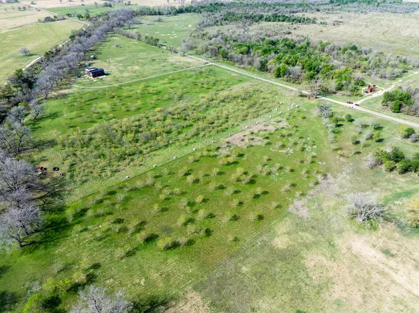 $275,000 | 2041 County Road 429, Rockdale, TX 76567