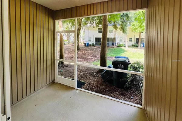 $1,700 | 207 Golden Pond Court, Valrico, FL 33594