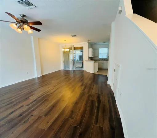 $1,700 | 207 Golden Pond Court, Valrico, FL 33594