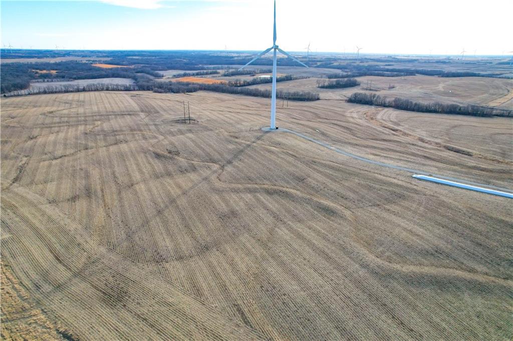 Northwest Gospel Road Amity, MO 64422 - Photo 11 of 31