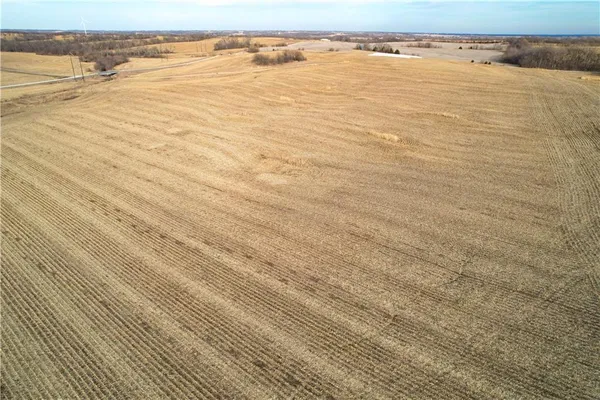 $3,203,200 | Northwest Gospel Road, Amity, MO 64422