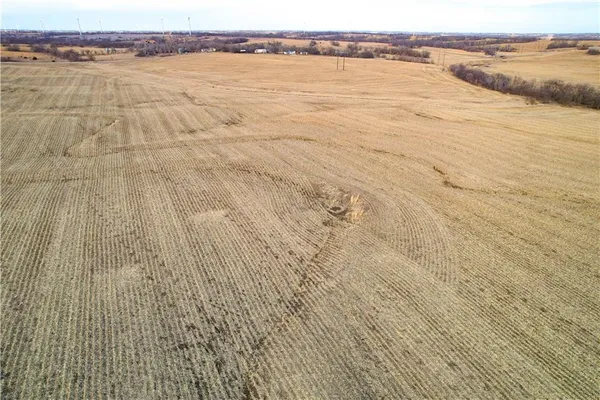 $3,203,200 | Northwest Gospel Road, Amity, MO 64422