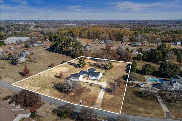 $450,000 | 3505 Hopewell Road, Anderson, SC 29621