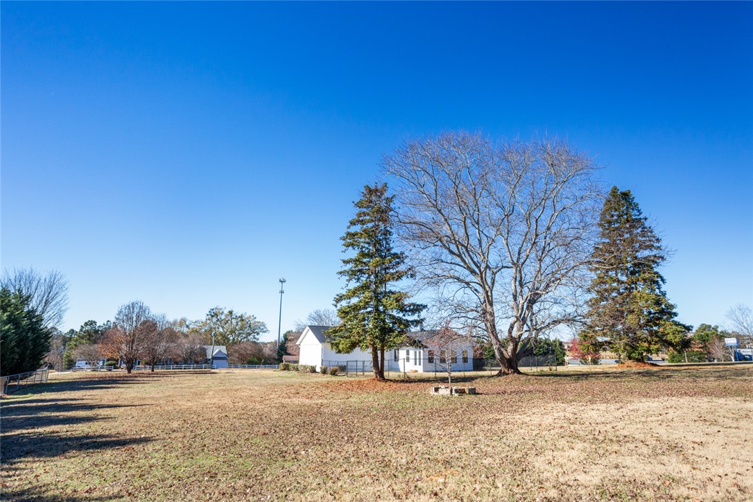 3505 Hopewell Road Anderson, SC 29621 - Photo 29 of 41