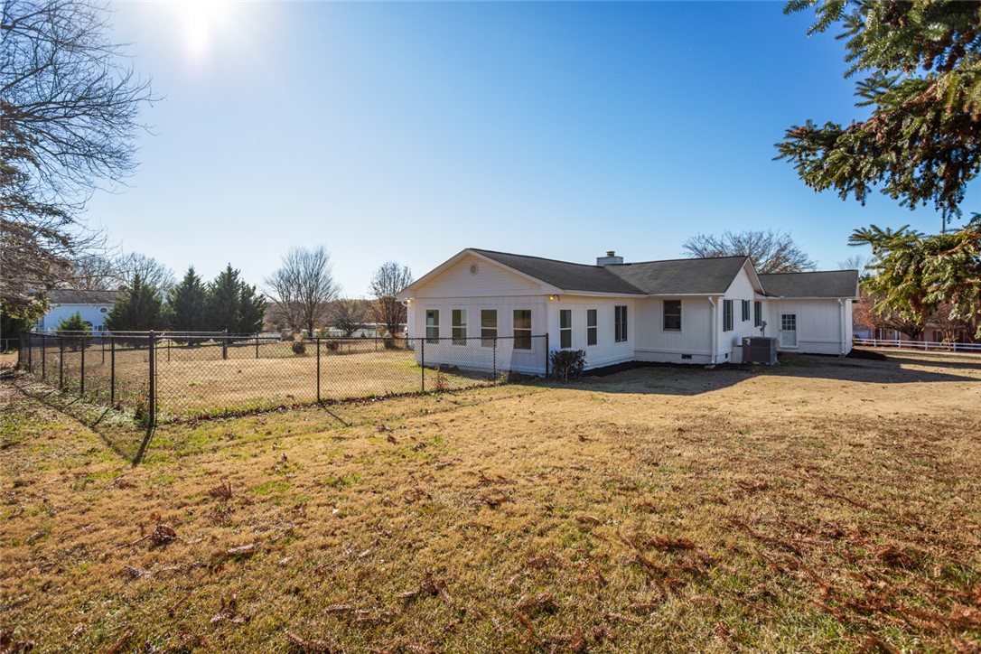 3505 Hopewell Road Anderson, SC 29621 - Photo 30 of 41