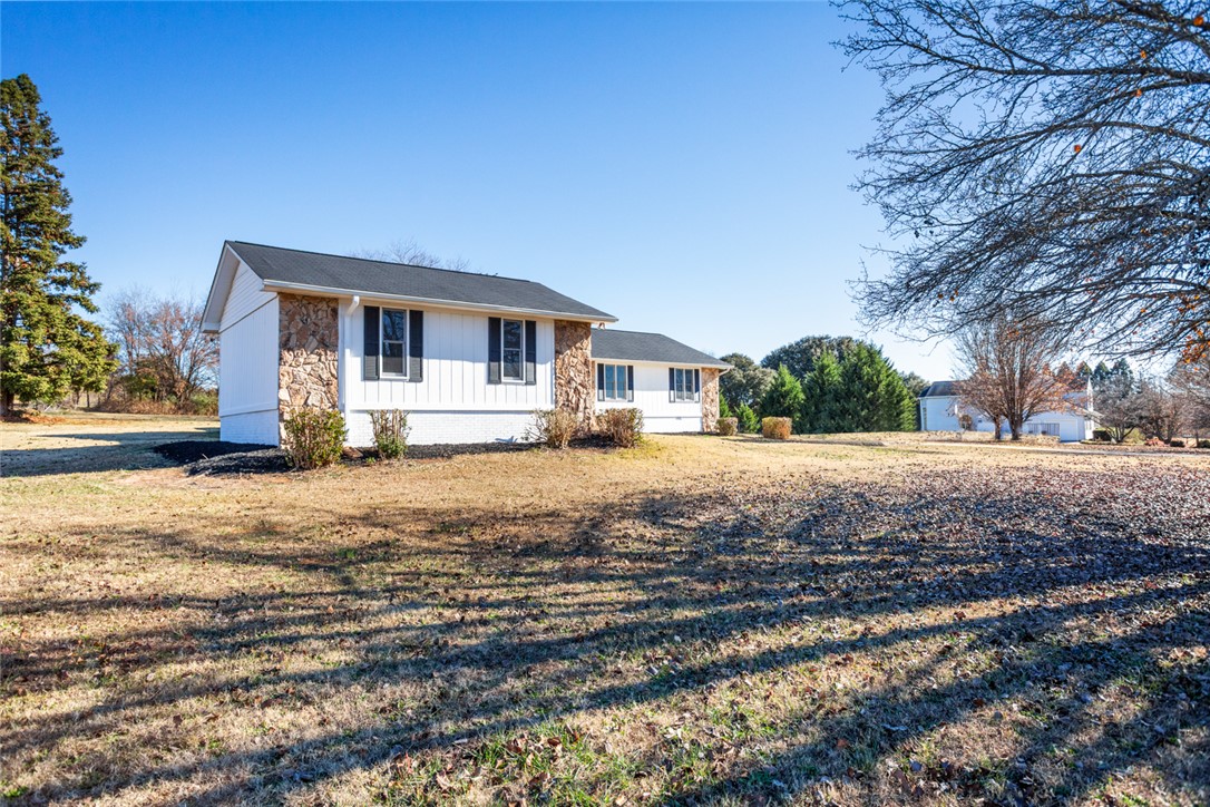 3505 Hopewell Road Anderson, SC 29621 - Photo 33 of 41