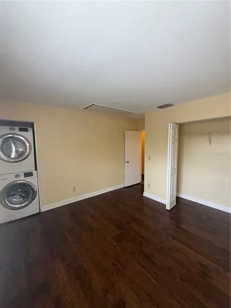 $1,500 | 7143 East Bank Drive, Unit 7143, Tampa, FL 33617