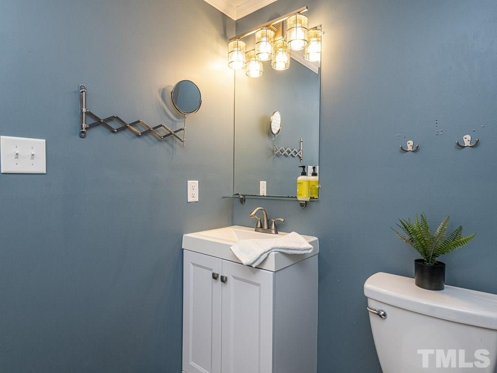 8305 Bells Lake Road Apex, NC 27539 - Photo 27 of 30 Gallery Image 27