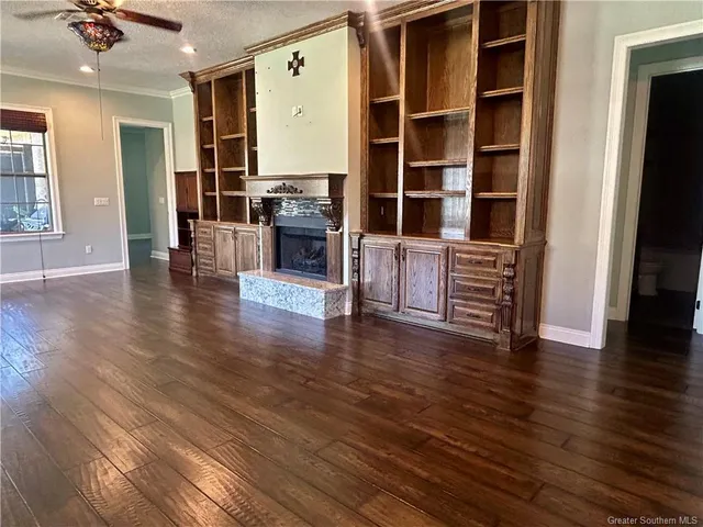 $424,900 | 5803 Willow Ridge Drive, Lake Charles, LA 70605