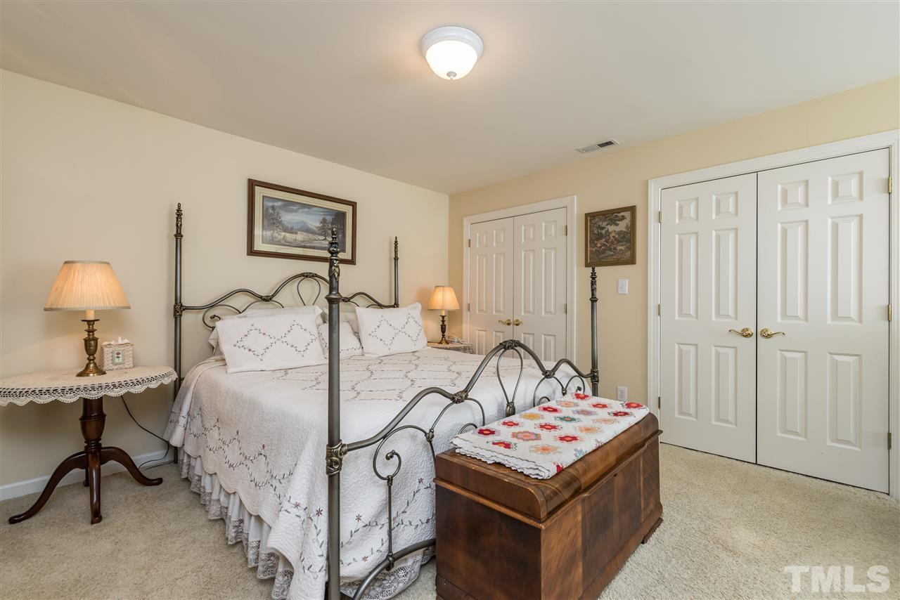 8813 Leeshire Lane Raleigh, NC 27615 - Photo 18 of 25