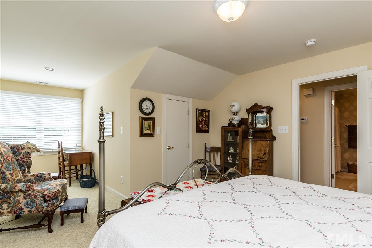 8813 Leeshire Lane Raleigh, NC 27615 - Photo 19 of 25