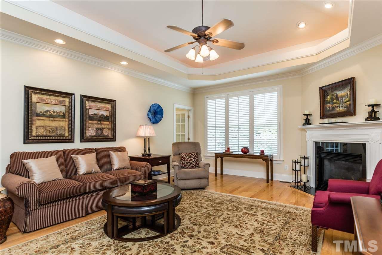 8813 Leeshire Lane Raleigh, NC 27615 - Photo 5 of 25