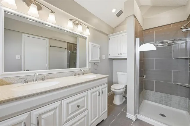 $350,000 | 8852 Tyne Trail, Fort Worth, TX 76118