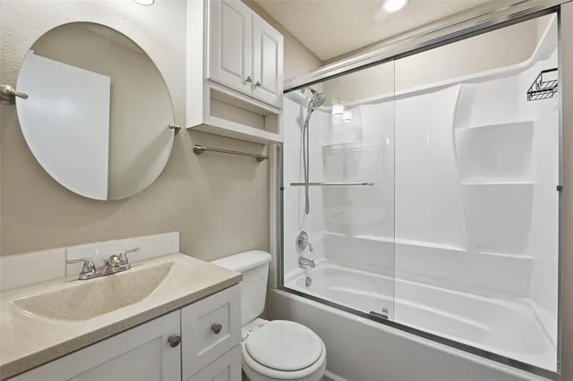 $350,000 | 8852 Tyne Trail, Fort Worth, TX 76118