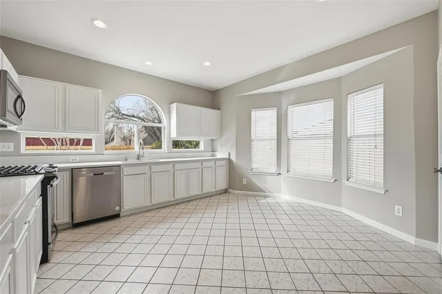 $350,000 | 8852 Tyne Trail, Fort Worth, TX 76118