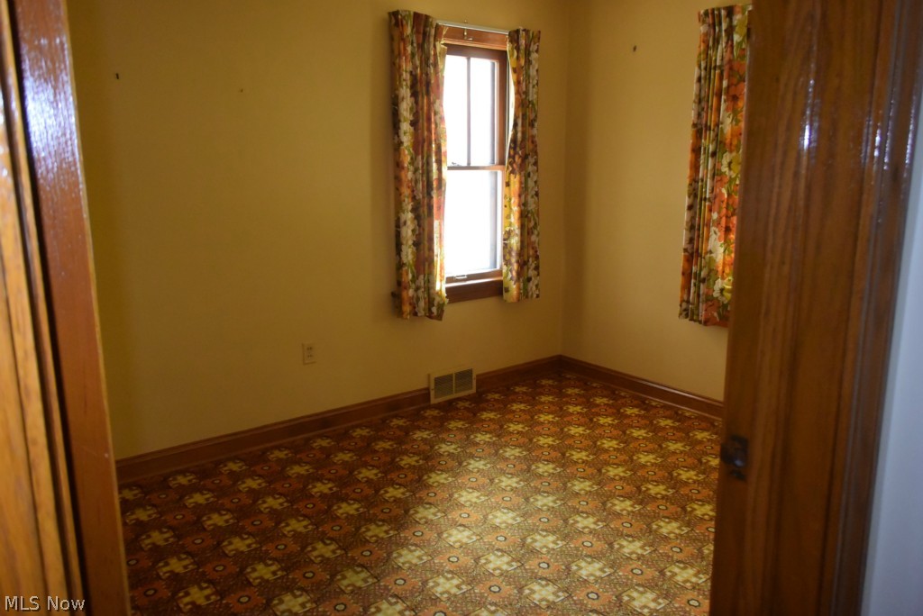 1631 Brittain Road Akron, OH 44310 - Photo 12 of 23 Bedroom 2