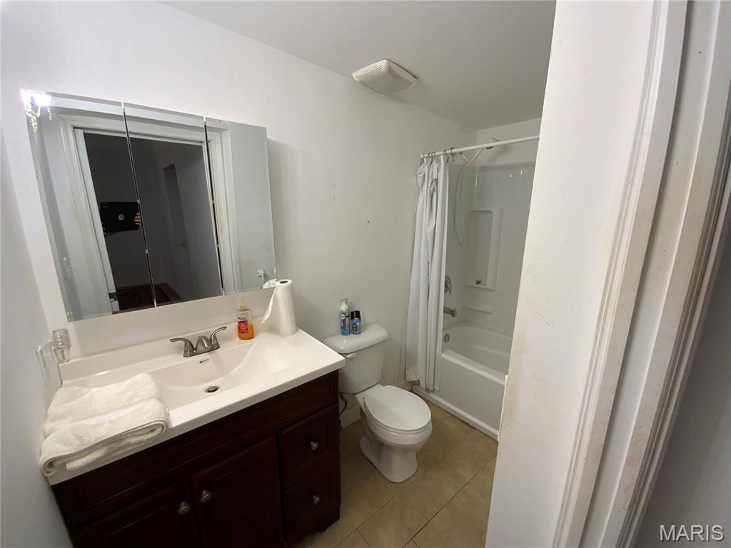 17303 Manchester Road Wildwood, MO 63038 - Photo 24 of 44