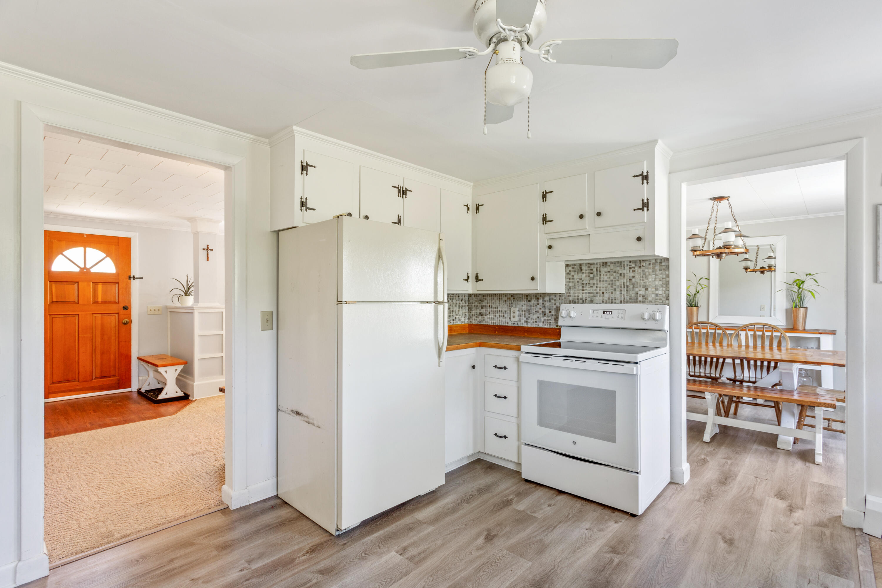 526 Augusta Road Jefferson, ME 04348 - Photo 11 of 39 20-526AugustaRd-Jefferson-KS