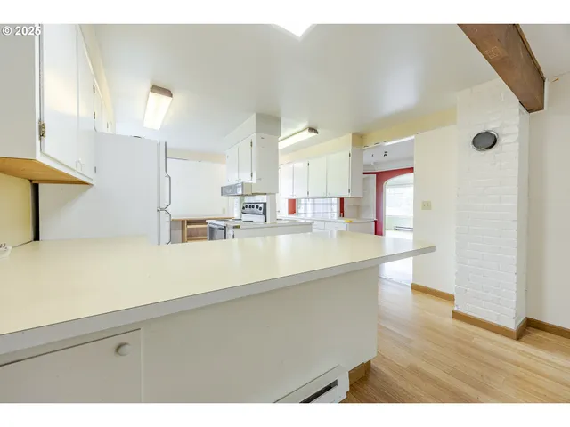 $539,000 | 412 West 17th Avenue, Eugene, OR 97401