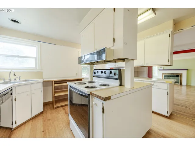 $539,000 | 412 West 17th Avenue, Eugene, OR 97401