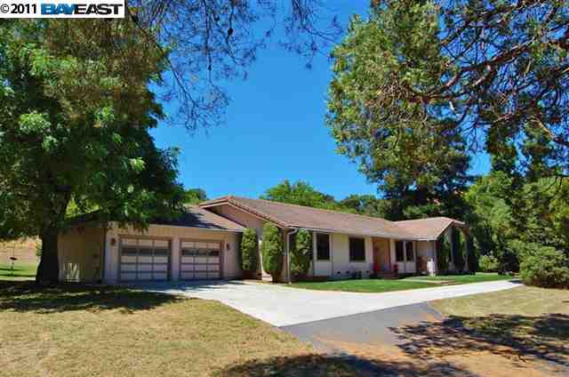 9232 Crow Canyon Road Castro Valley, CA 94552 - Photo 1 of 1 Gallery Image 1