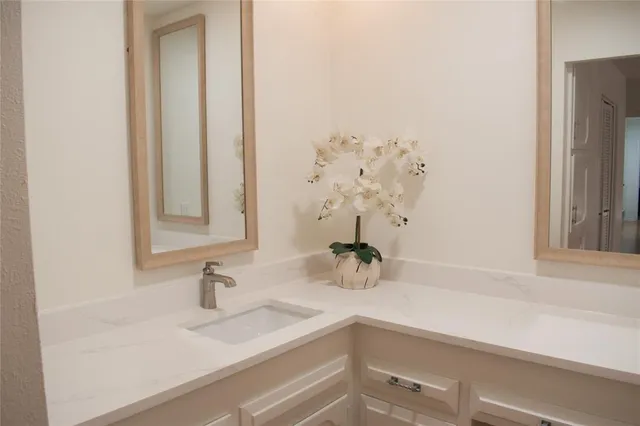 $3,200 | 2808 Peachtree Lane, Pantego, TX 76013