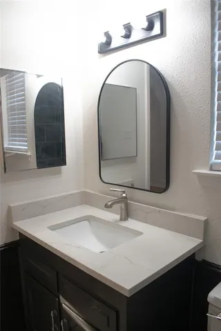 $3,200 | 2808 Peachtree Lane, Pantego, TX 76013