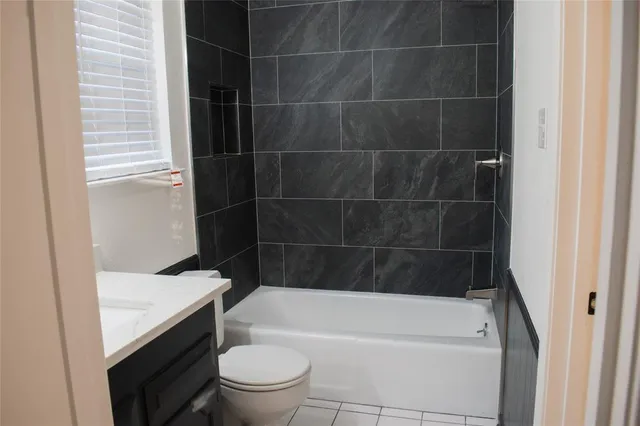 $3,200 | 2808 Peachtree Lane, Pantego, TX 76013