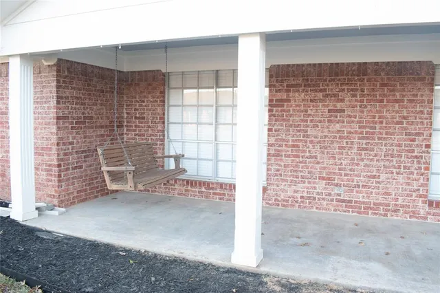 $3,200 | 2808 Peachtree Lane, Pantego, TX 76013