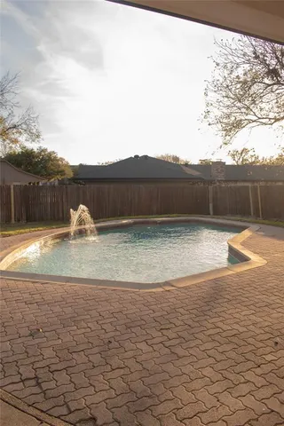 $3,200 | 2808 Peachtree Lane, Pantego, TX 76013