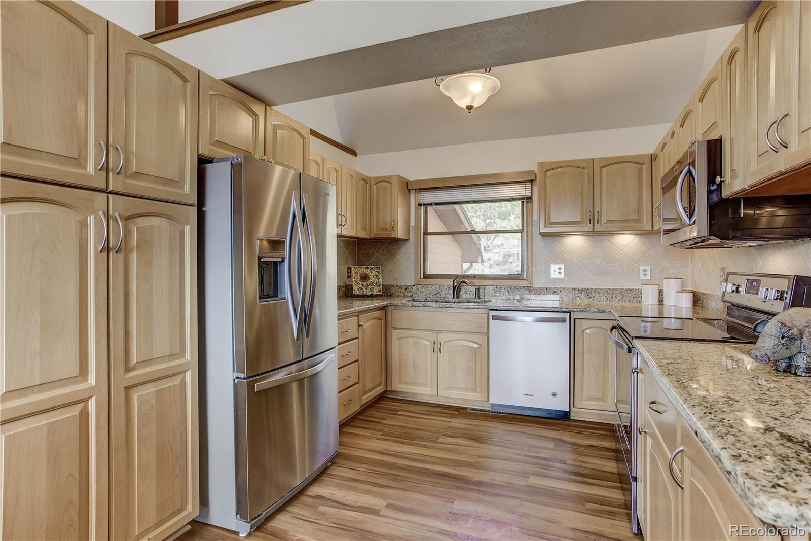 8364 Larkspur Road Boulder, CO 80302 - Photo 11 of 32 Gallery Image 11