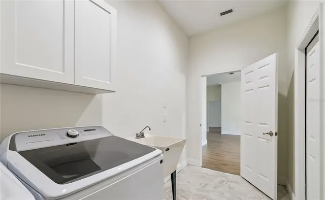 $1,150,000 | 18811 Victor Manuel Drive, Lutz, FL 33548