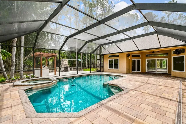 $1,100,000 | 18811 Victor Manuel Drive, Lutz, FL 33548