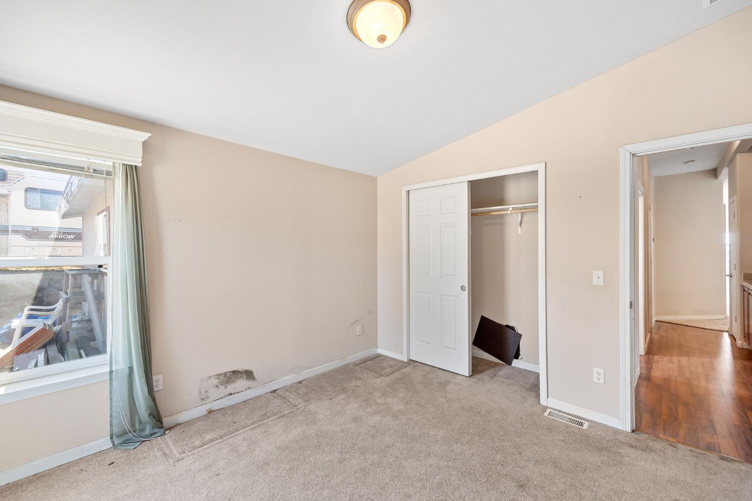 2970 Texas Hill Road Placerville, CA 95667 - Photo 29 of 46 wooden floor in an empty room