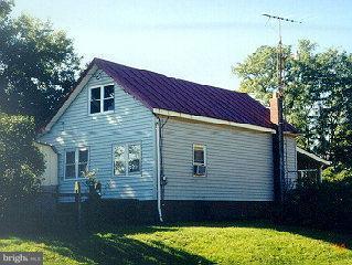 411 Prescott Road Lebanon, PA 17042 - Photo 2 of 7 Gallery Image 2