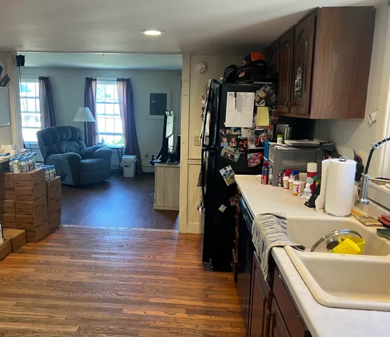 $239,000 | 111 East Main Street, Vinalhaven, ME 04863