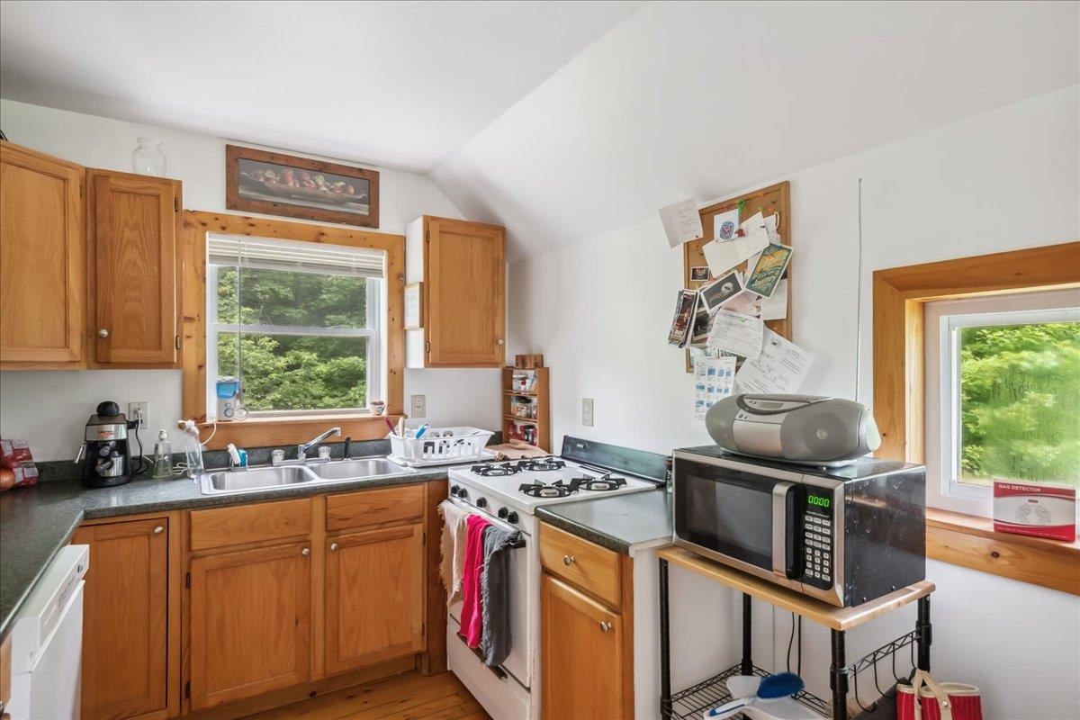 458 Woodcock Road Plainfield, VT 05667 - Photo 40 of 55