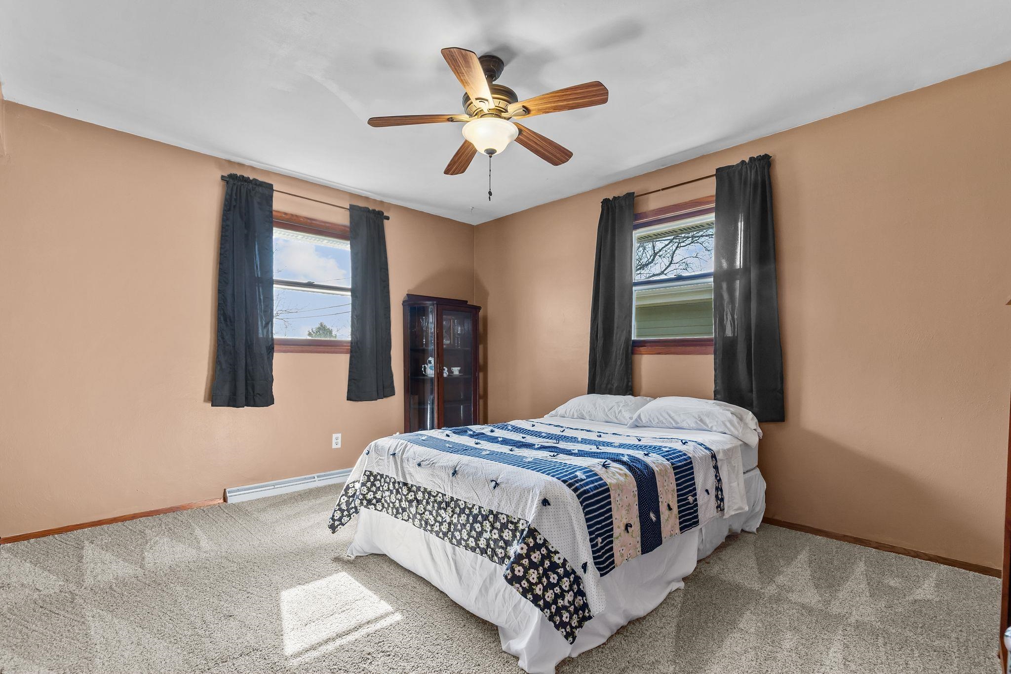 1031 West Roberts Avenue Appleton, WI 54914 - Photo 16 of 33