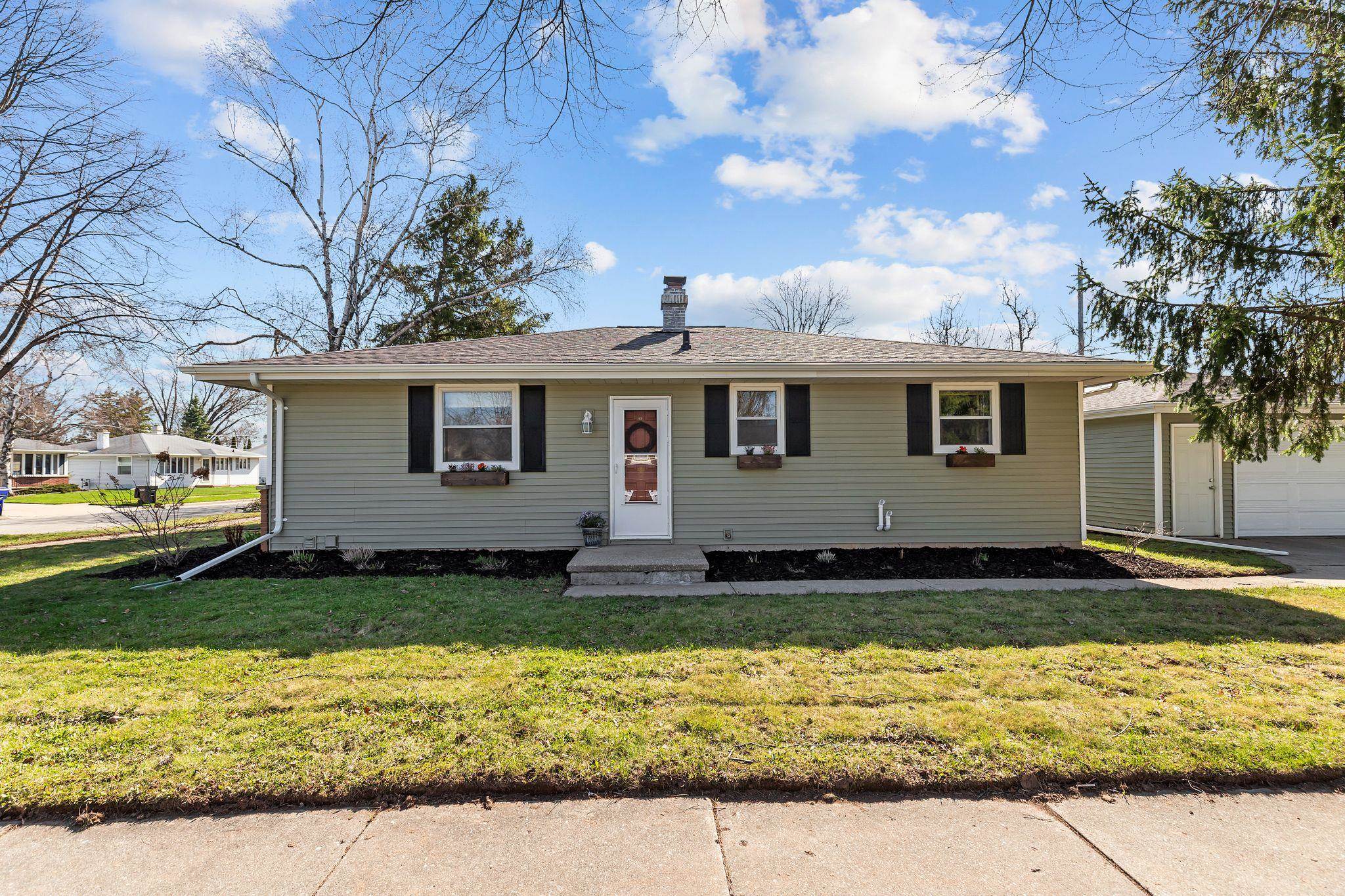 1031 West Roberts Avenue Appleton, WI 54914 - Photo 31 of 33