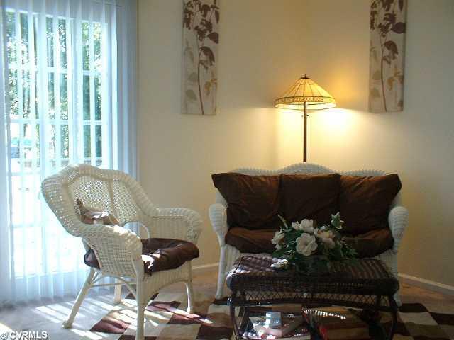 5514 Rollingway Road Chesterfield, VA 23832 - Photo 9 of 12 Den/Family/Great Room - Family room with sliders to deck.