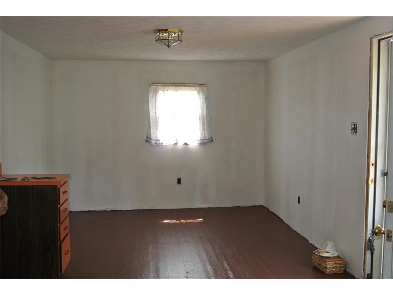 652 Bell Point Road Apollo, PA 15613 - Photo 5 of 12 Other. Enclosed Front porch